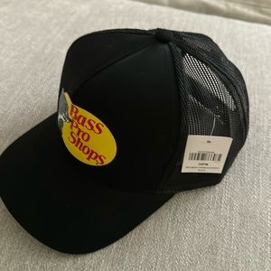 Bass Pro Shot Black Mesh adjustable Hat